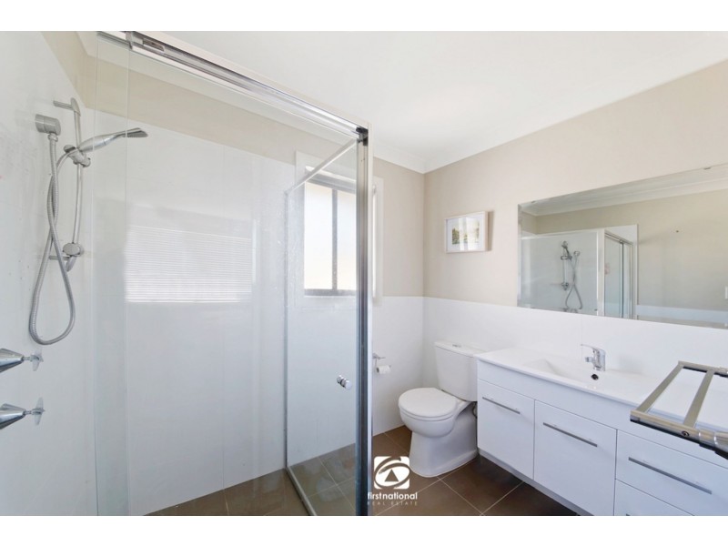 4 Sylvester Lane, Gregory Hills NSW 2557