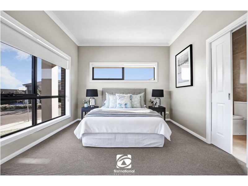 1 Challenger Street, Gregory Hills NSW 2557