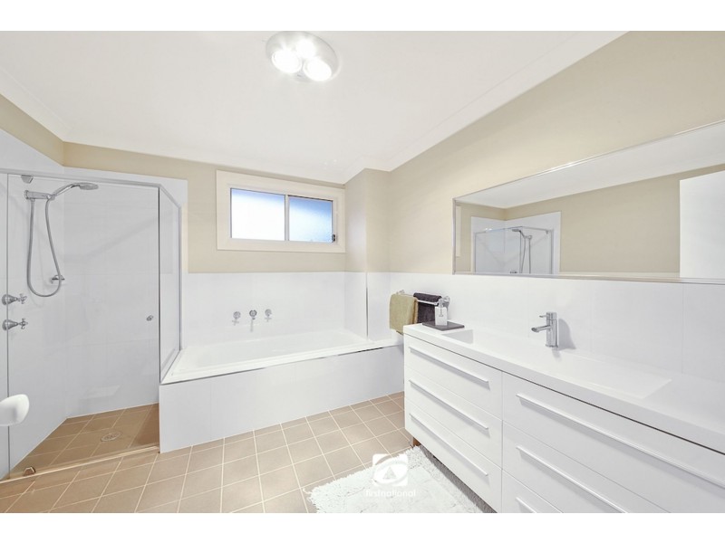 2 Blenheim Terrace, Harrington Park NSW 2567