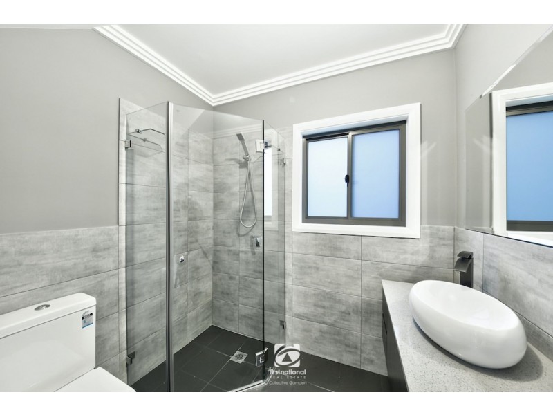 137 Holden Drive, Oran Park NSW 2570