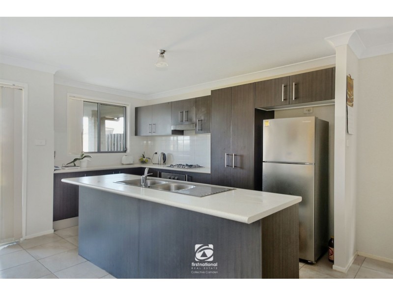 36 Asimus Circuit, Elderslie NSW 2570