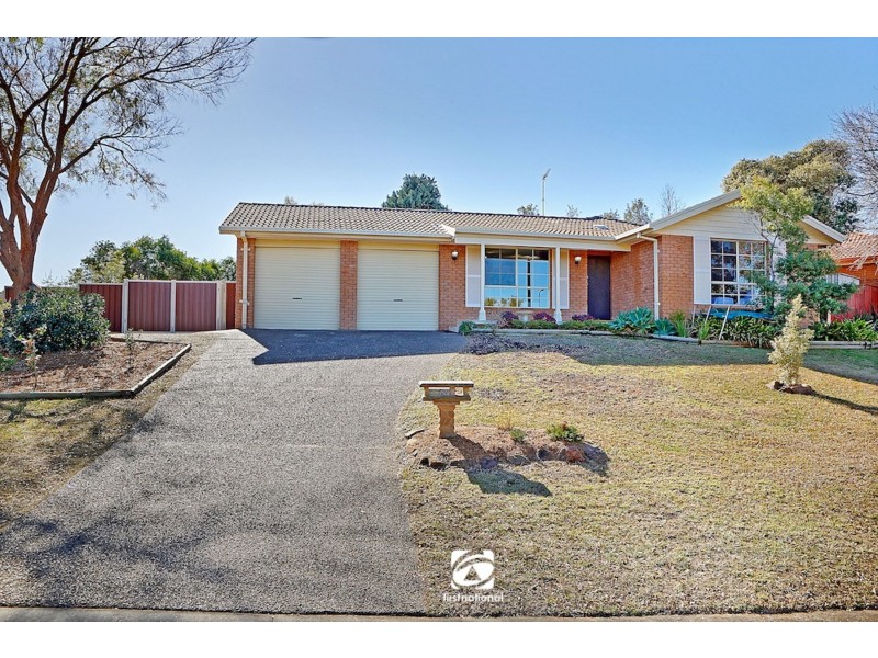 1 Bates Close, Elderslie NSW 2570