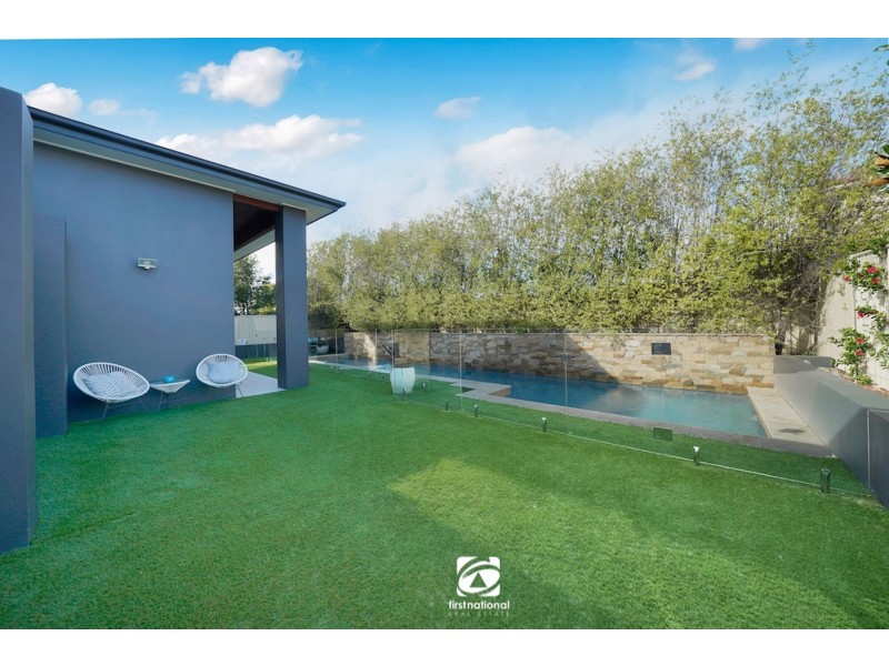 40 Hawthorne Circuit, Harrington Park NSW 2567