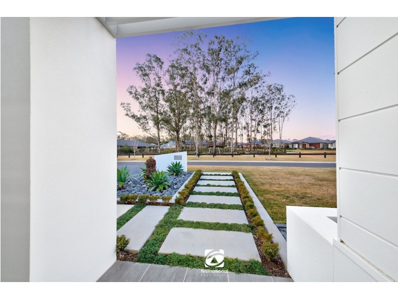 9 Howe Street, Harrington Park NSW 2567