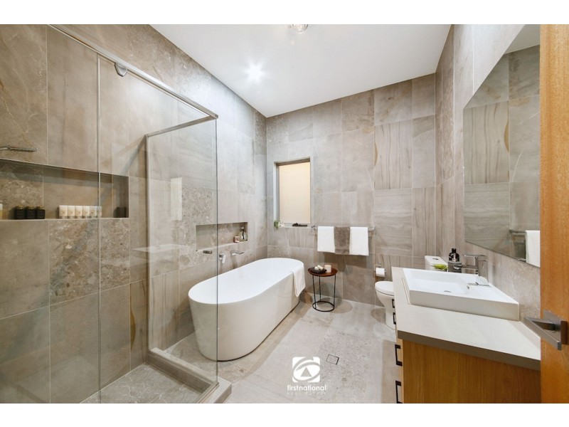 9 Howe Street, Harrington Park NSW 2567