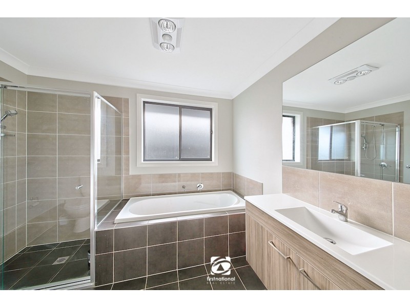 4 & 4B Courtney Loop, Oran Park NSW 2570