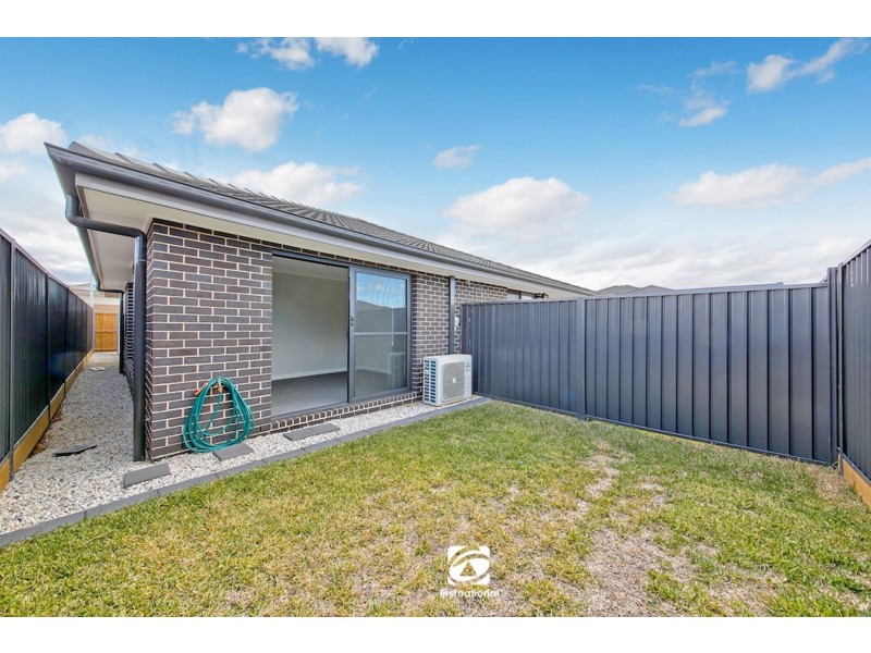 4 & 4B Courtney Loop, Oran Park NSW 2570