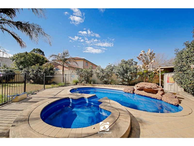 10 Murdoch Court, Harrington Park NSW 2567