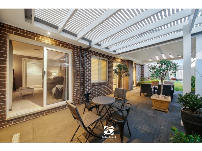 11 Lowry Close, Harrington Park NSW 2567