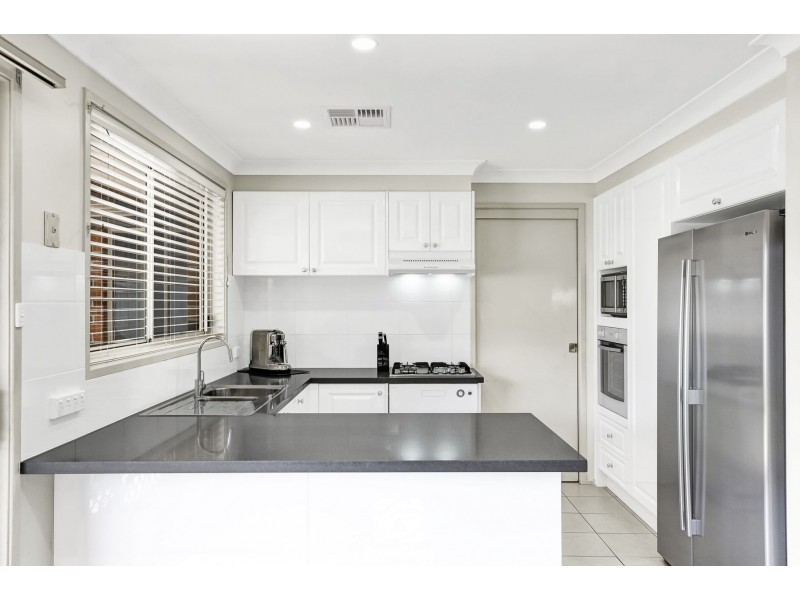 35 Tramway Drive, Currans Hill NSW 2567