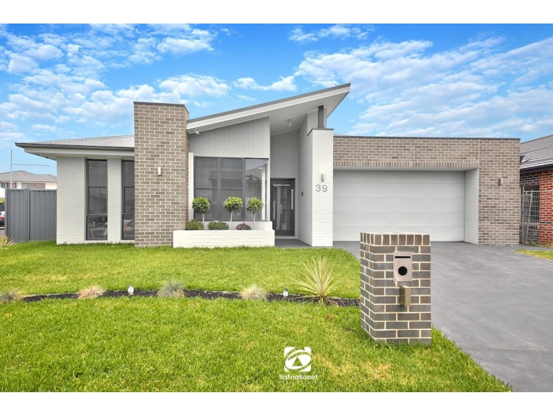 39 Lawler Drive, Oran Park NSW 2570