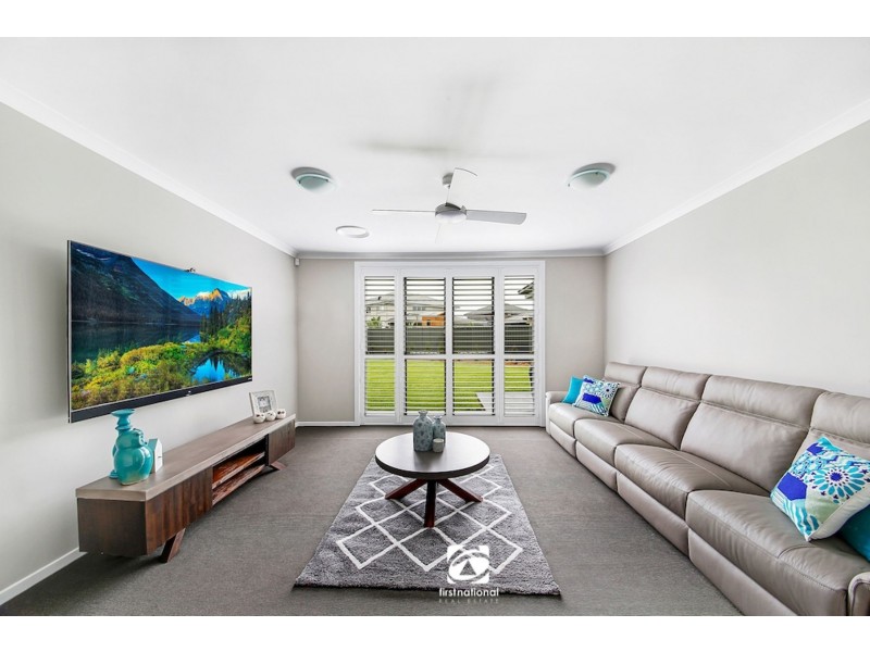 6 Benalla Cove, Harrington Park NSW 2567