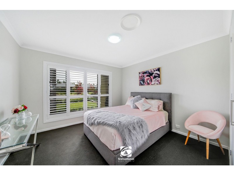 6 Benalla Cove, Harrington Park NSW 2567