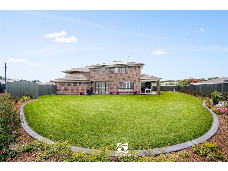 6 Benalla Cove, Harrington Park NSW 2567