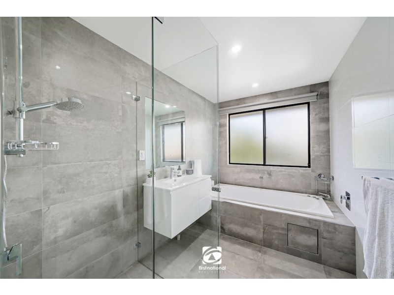 18 Glenrowan Drive, Harrington Park NSW 2567