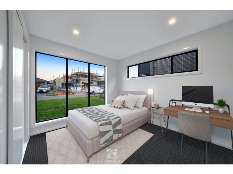 8 Binda Way, Harrington Park NSW 2567