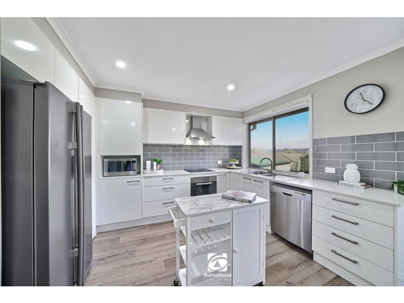 9 Sturt Place, Camden South NSW 2570