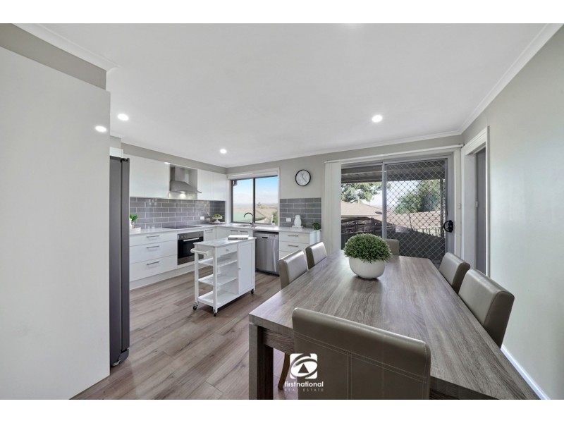 9 Sturt Place, Camden South NSW 2570