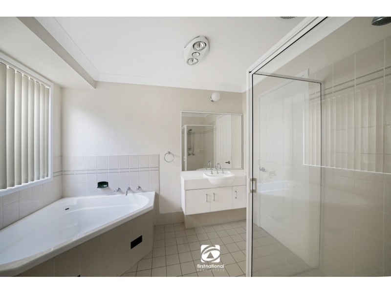 9 John Hunter Grove, Mount Annan NSW 2567