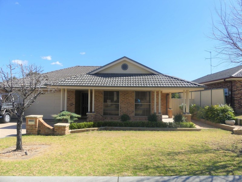 5 Hewitt Link, Harrington Park NSW 2567
