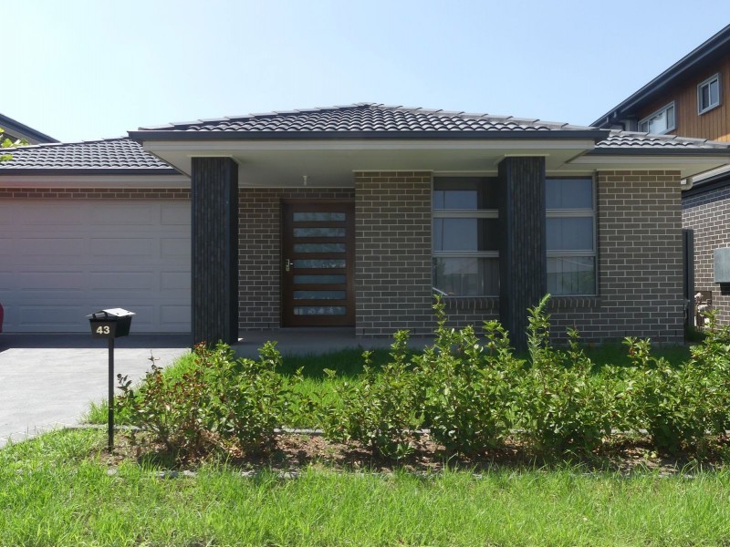 43 Nicholson Parade, Spring Farm NSW 2570