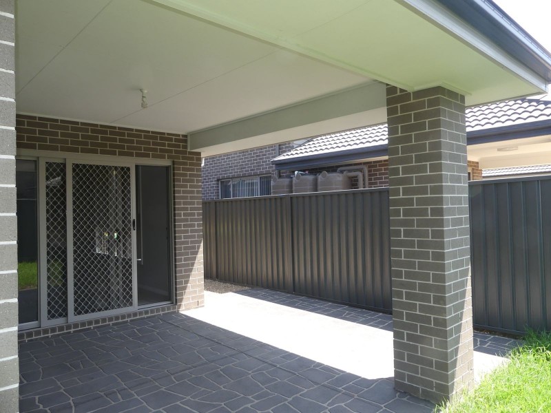 43 Nicholson Parade, Spring Farm NSW 2570