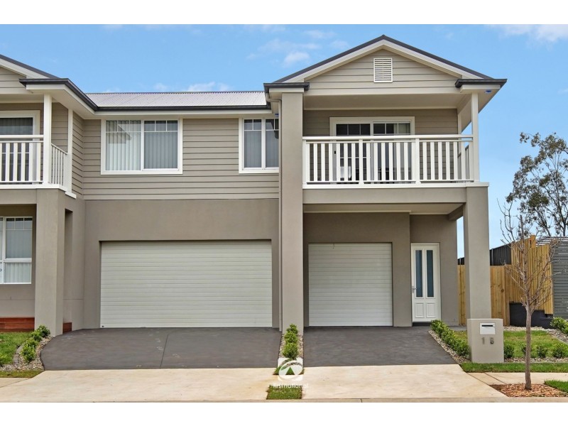 Unit 2/(Lot 3366) 1 Howard Loop, Oran Park NSW 2570