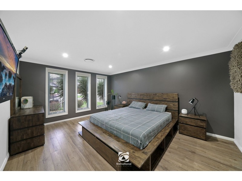 7 Reed Street, Oran Park NSW 2570