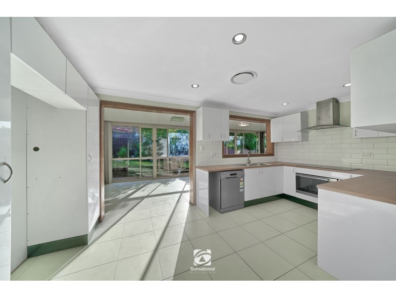 8 Kearns Avenue, Kearns NSW 2558