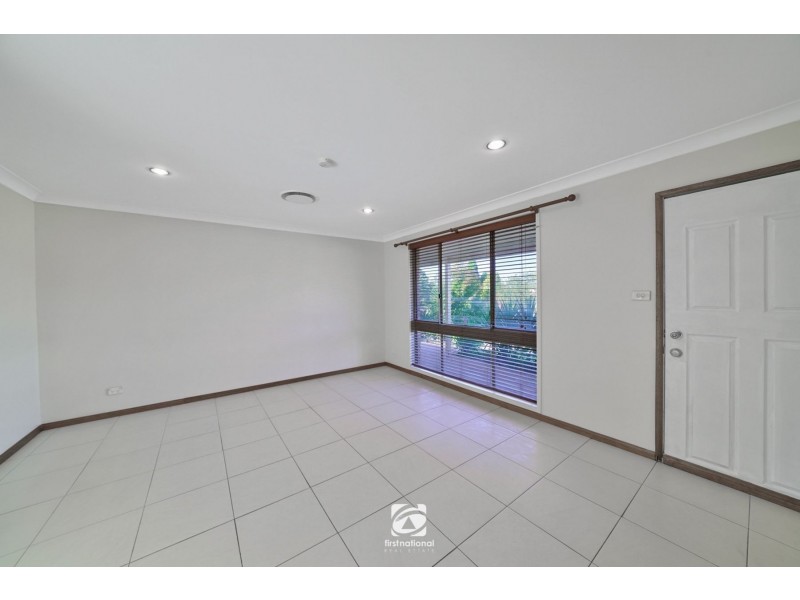 8 Kearns Avenue, Kearns NSW 2558