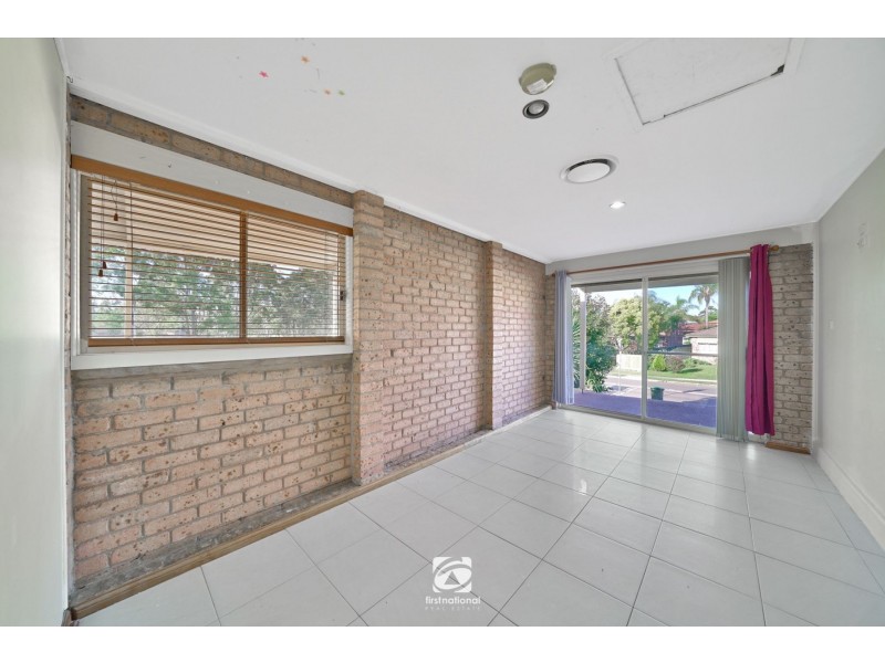 8 Kearns Avenue, Kearns NSW 2558