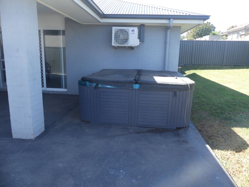 5 Brunero Street, Elderslie NSW 2570