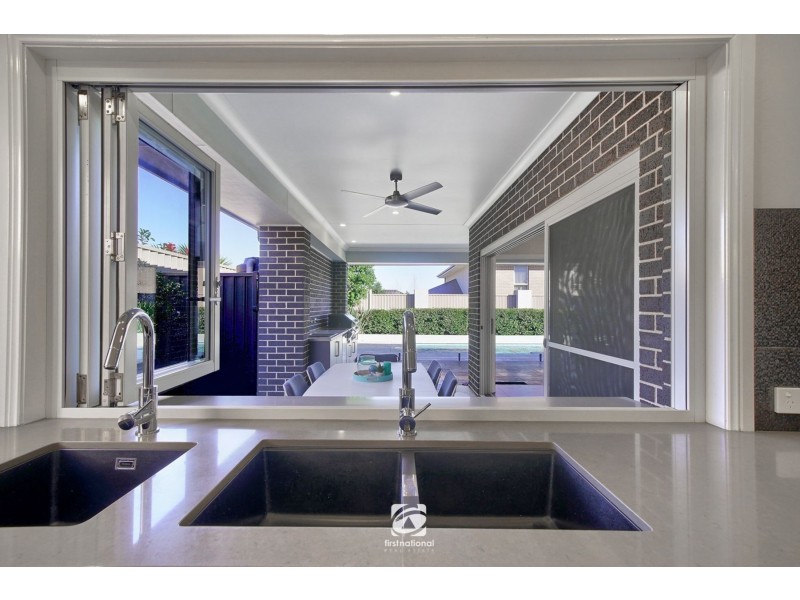 10 Cummins Loop, Harrington Park NSW 2567