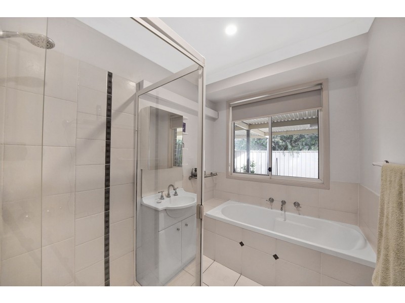 61 The Kraal Drive, Blair Athol NSW 2560