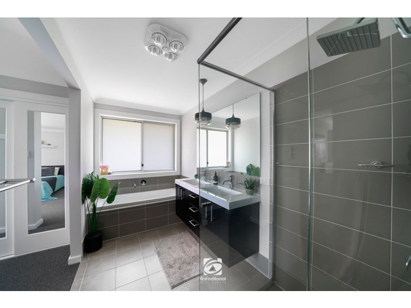 4 Governor Drive, Harrington Park NSW 2567