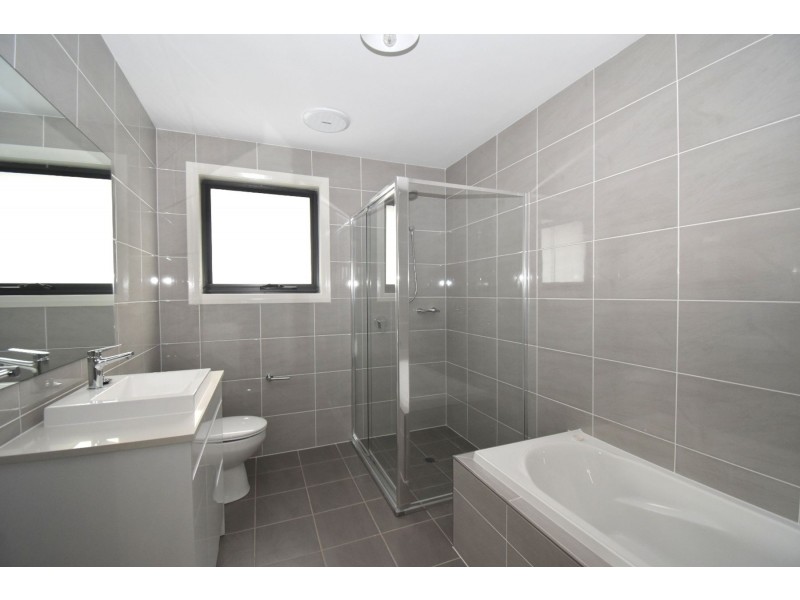 5 Pluto Avenue, Leppington NSW 2179