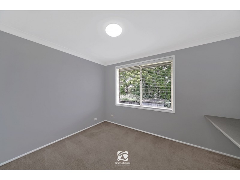 37 Chain-O-Ponds Circuit, Mount Annan NSW 2567