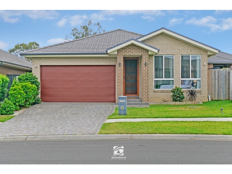 21 Lorimer Crescent, Elderslie NSW 2570