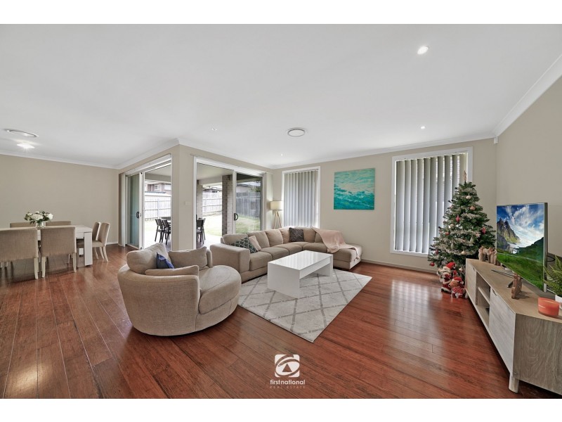 21 Lorimer Crescent, Elderslie NSW 2570