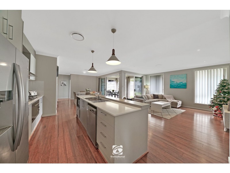 21 Lorimer Crescent, Elderslie NSW 2570