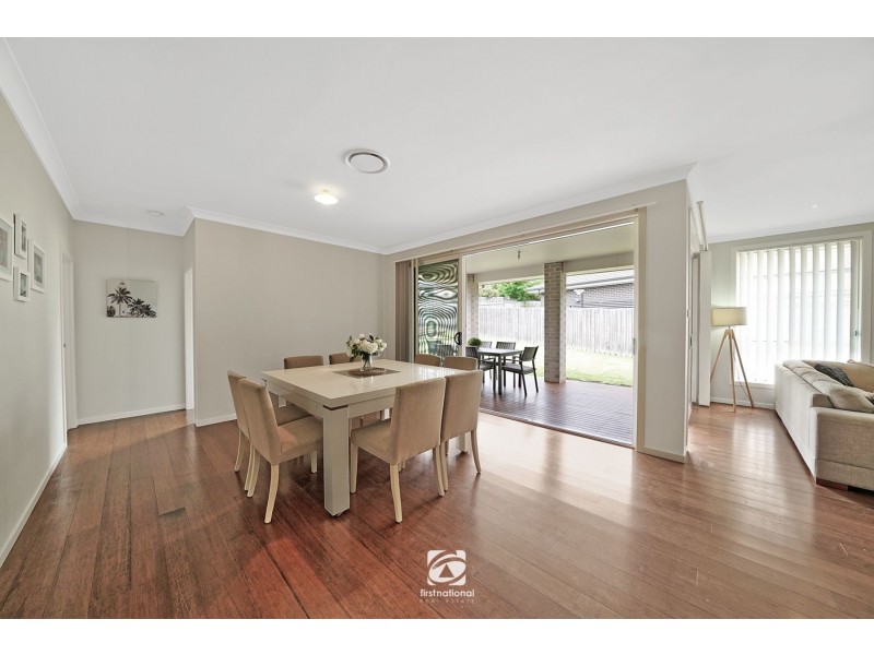 21 Lorimer Crescent, Elderslie NSW 2570