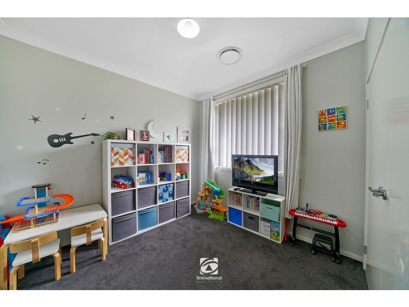 21 Lorimer Crescent, Elderslie NSW 2570