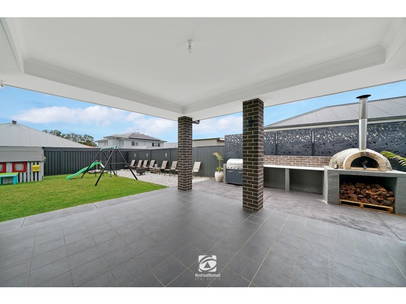 5 Chamberlain Way, Harrington Park NSW 2567