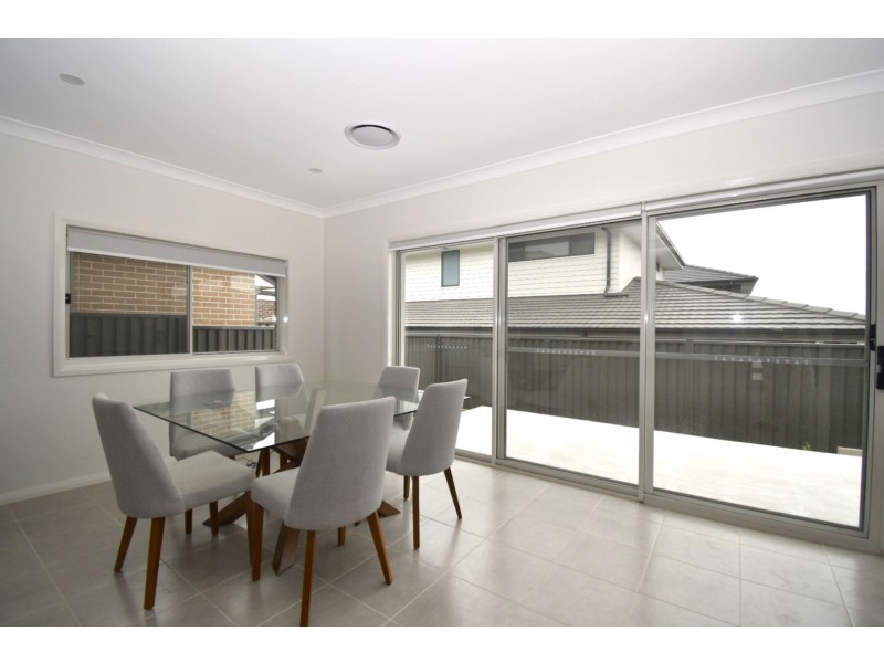 15 Potts Street, Oran Park NSW 2570