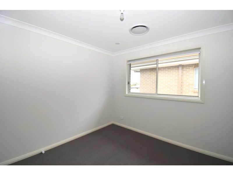 15 Potts Street, Oran Park NSW 2570