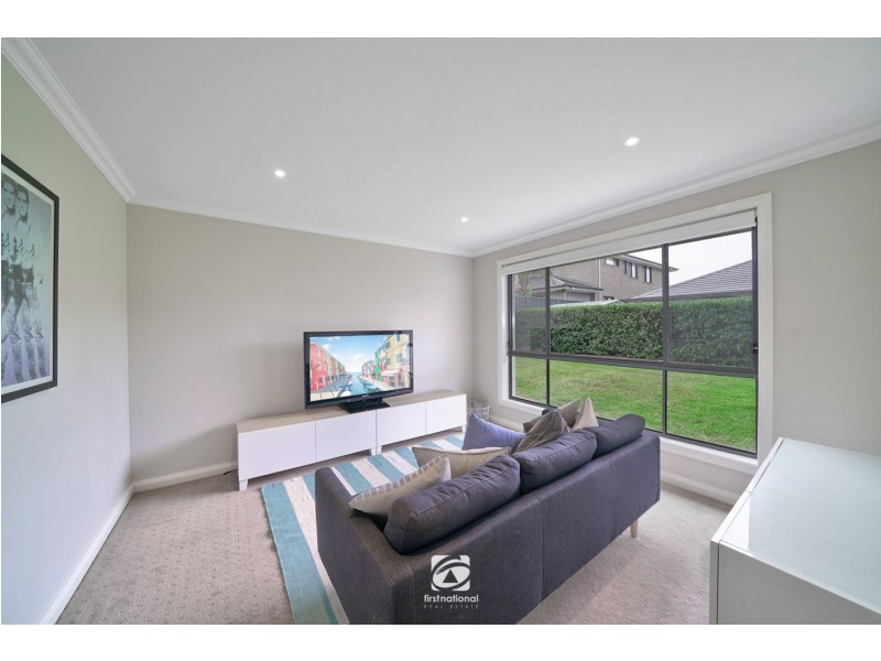 32 Felix Street, Gregory Hills NSW 2557