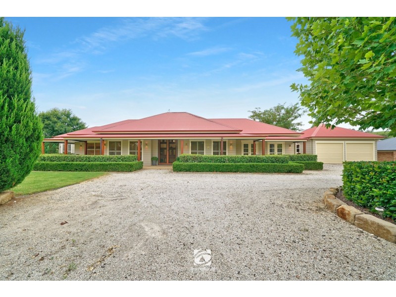 16 Stargard Crescent, Picton NSW 2571