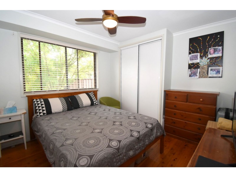 2 Rees Close, Eagle Vale NSW 2558