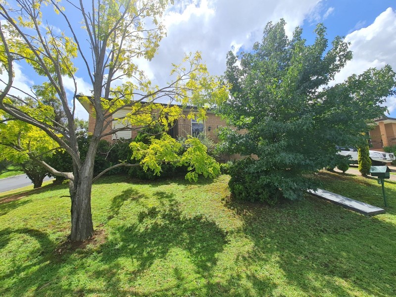 2 Rees Close, Eagle Vale NSW 2558