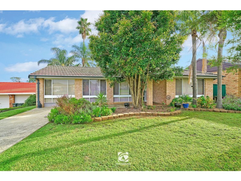 12 Donalbain Circuit, Rosemeadow NSW 2560